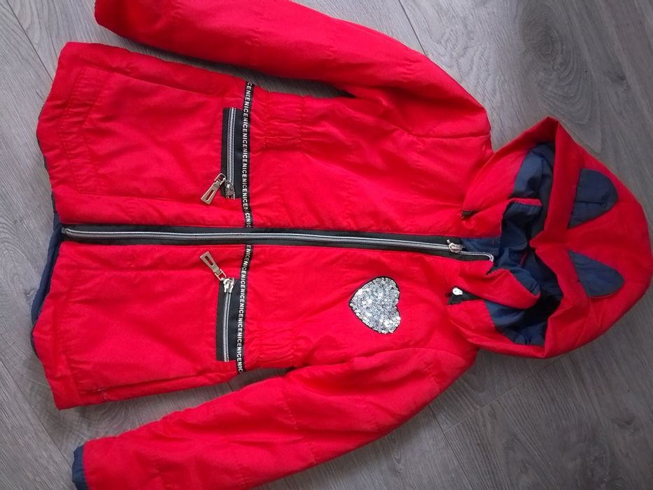 Куртка для дівчинки