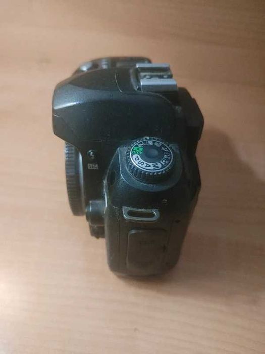 Nikon D70 – Câmara DSLR – Não Testada