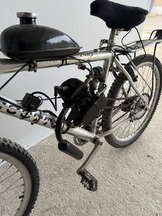 Bicicleta motorizada 50cc