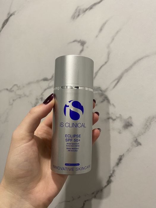 iS Clinical Eclipse SPF 50