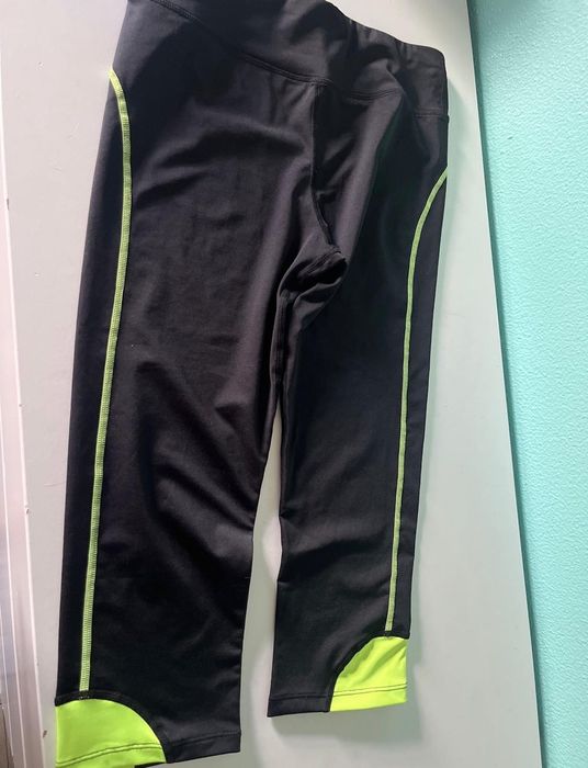 Leggings pretas pull and bear