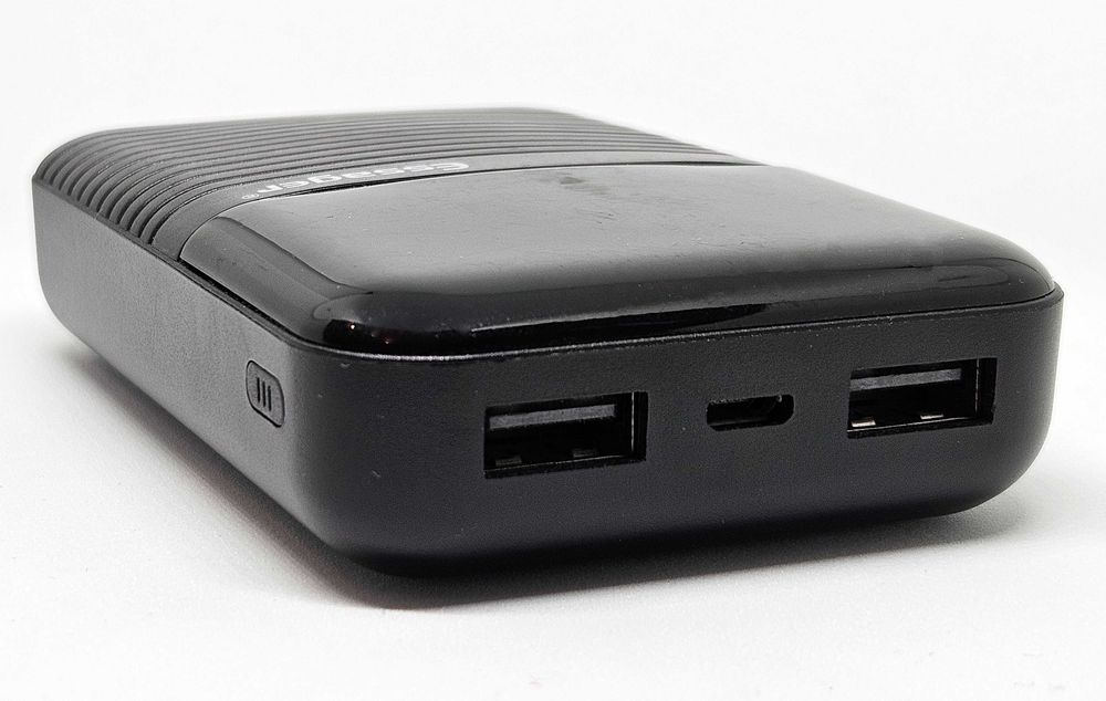 Повербанк ESSAGER 10000 mAh з індикацією заряду