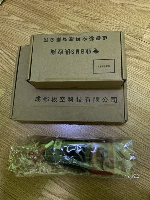 BMS Jikong B1A8S20PHC + дисплей 3,2 + клемми 200A