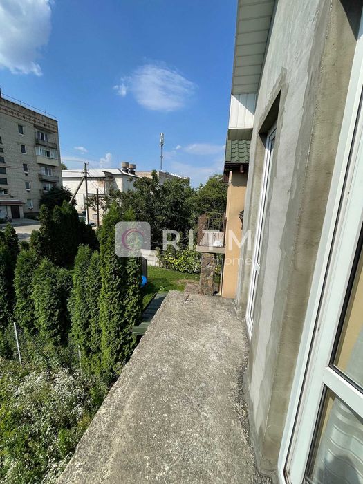 Продається частина будинку в м. Рожище (вул. Набережна)