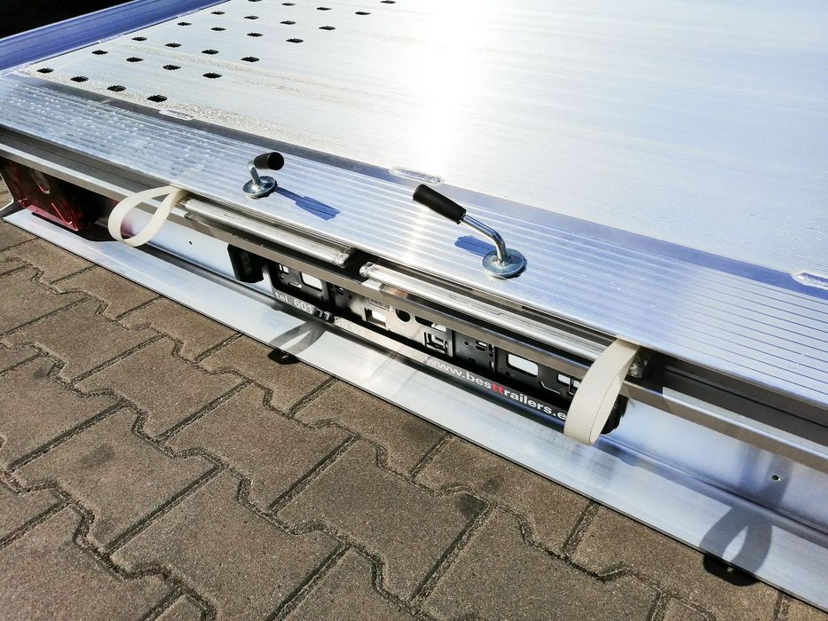 Besttrailers Laweta Sonda Ii Alu Led Przyczepa Samochodowa
