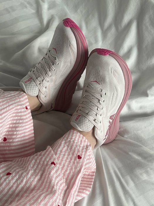 FIRE!HOKA ONE ONE Clifton 10 'Rose Cream Dried Rose' 36 - 41 кліфтон