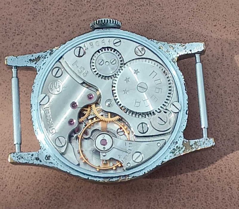 Pobieda stary sprawny zegarek