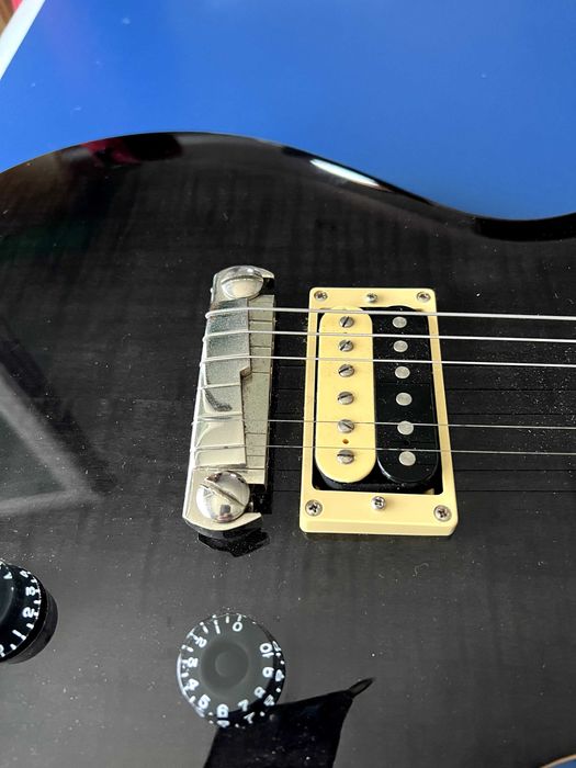 Guitarra Elétrica PRS SE 245 – Excelente estado