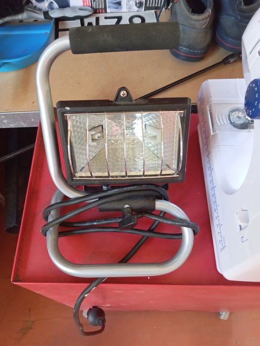 Sprzedam halogen
