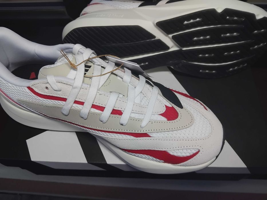 Buty  adidas Lightblaze