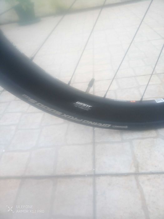 Vendo rodas estrada tubless slr2 perfil 65 trás perfil 42 frente