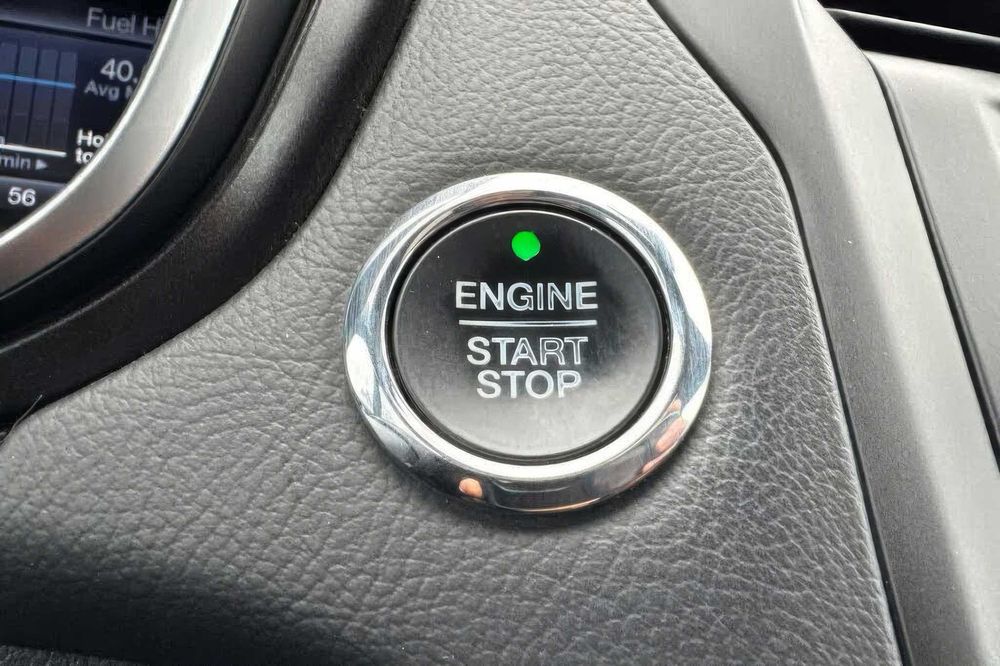 Ford Fusion Hybrid Titanium      2019