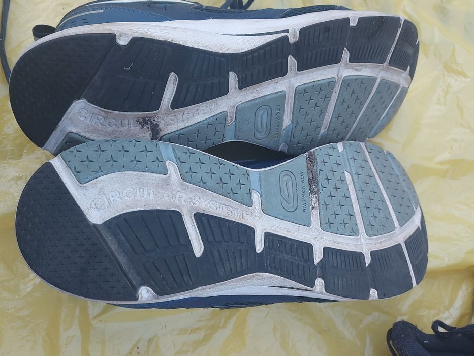 Buty adidasy męskie rozmiar 43 firma KALENJI