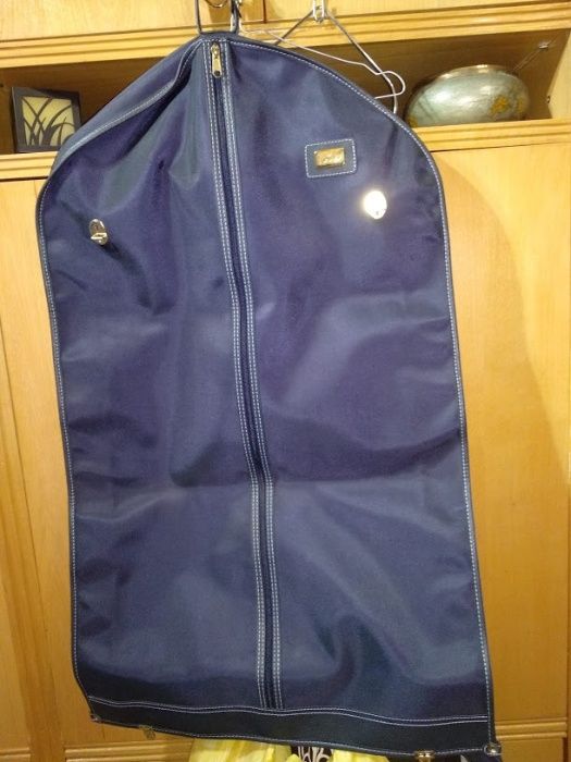 Porta fatos azul escuro novo