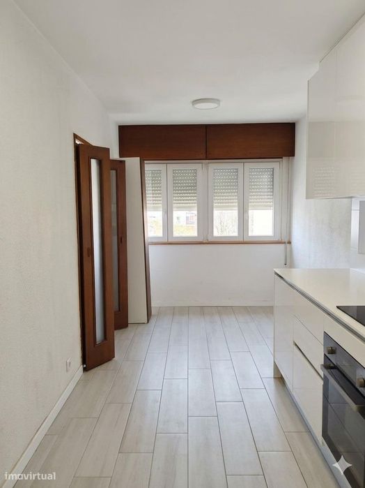 T4 na Quinta do Lambert c/ estacionamento