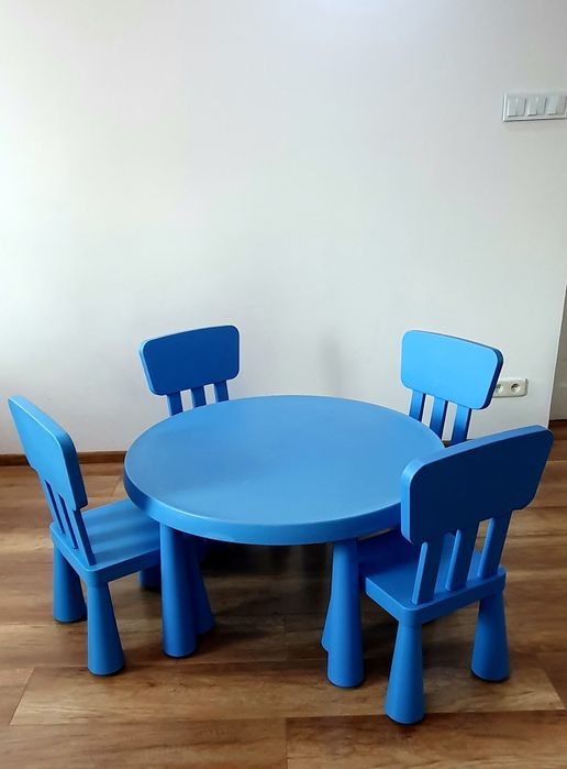Stolik i 4 krzesła mamut ikea