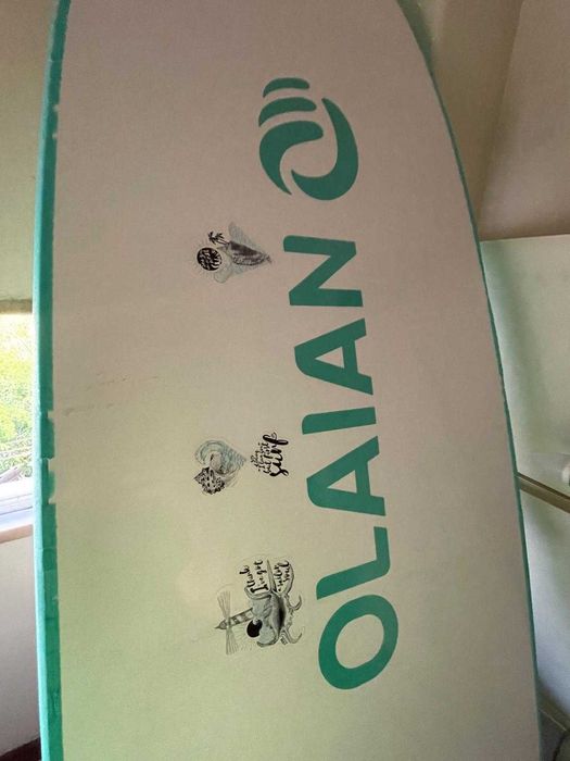 Prancha de Surf Olaian espuma modelo 7.5'' + cintas para carro