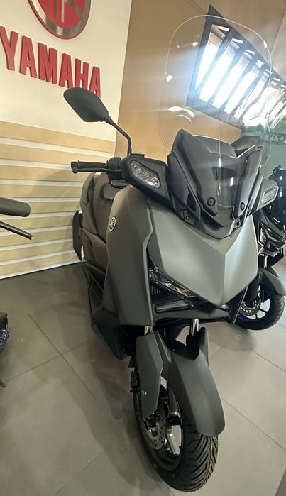 Yamaha X-max 125