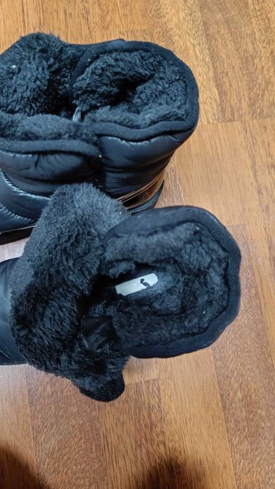 Взуття зимове жіноче утеплене