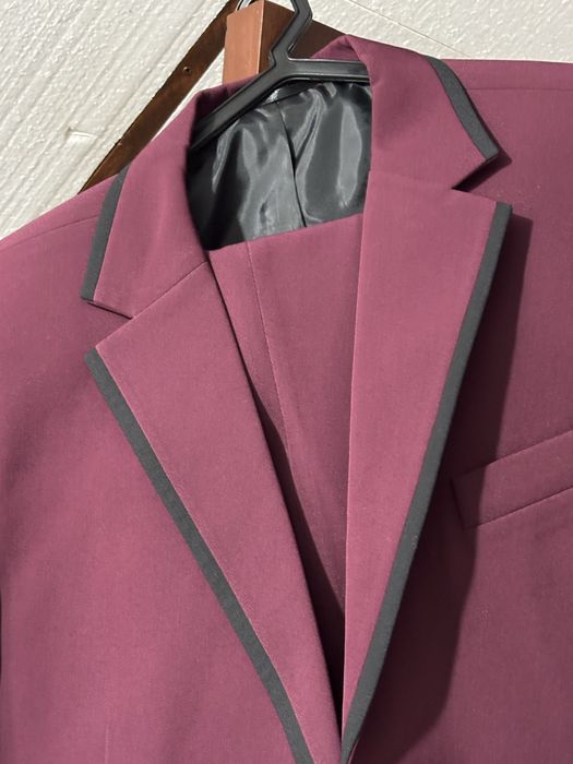 Fato cerimonia homem