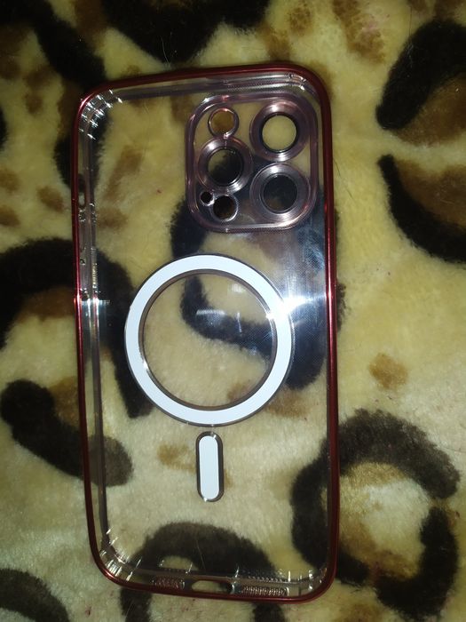 Подарю Чехол на iPhone