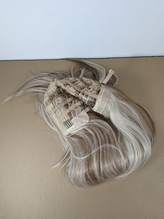 Peruka blond pasemka damska długie włosy ok 70 cm proste