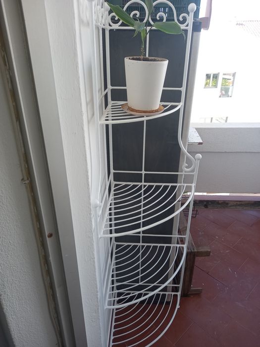 Porta-vasos de ferro