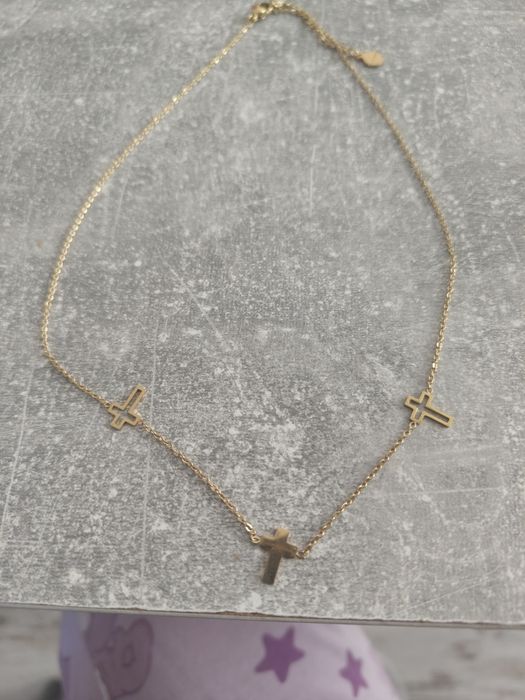 Celebrytka krzyżyki plus koczyki