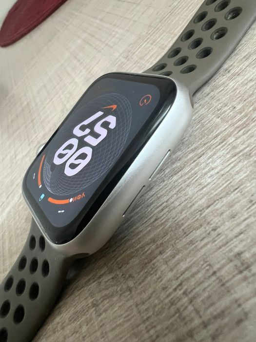 Apple Watch SE 44mm