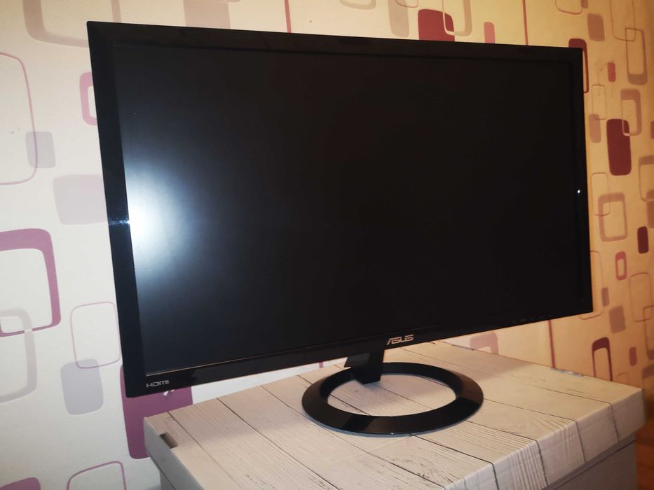 Uszkodzony monitor ASUS VX248H 24” - Martwy pixel