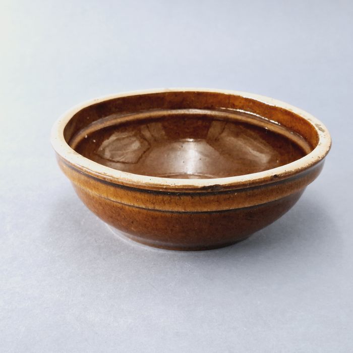 zabytkowa ceramiczna misa miseczka paterka naczynie