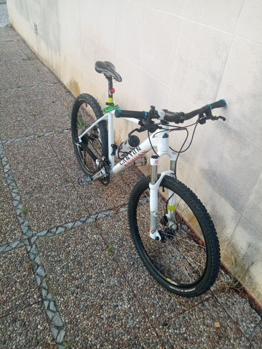 Bicicleta Canyon roda 26