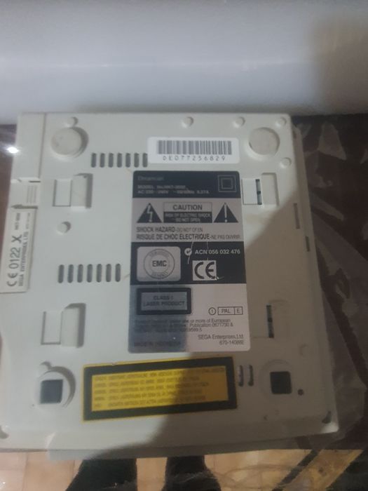 Dremcast estado como.nova.com.memoria e a peça é comando