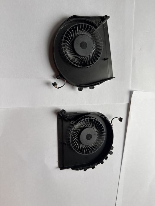 Dwa wentylatory do laptopa HP pavilion