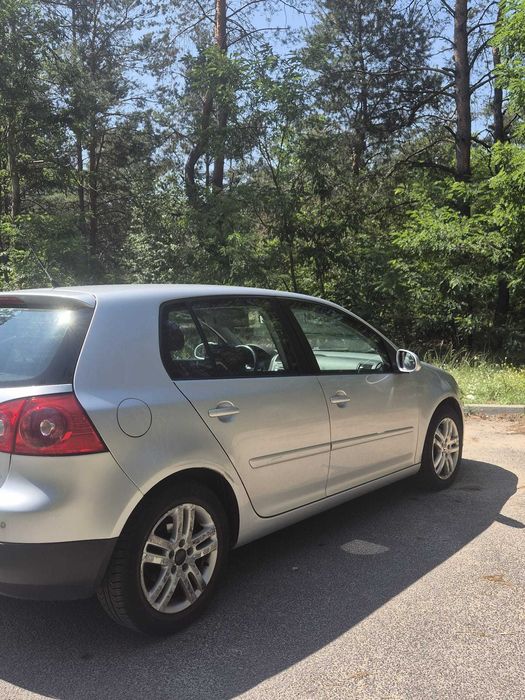 Volkswagen Golf V 2008 rok Diesel