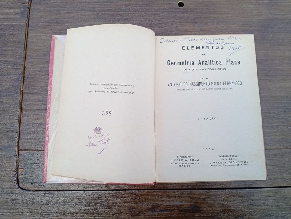 livro "Elementos de Geometria Analítica Plana"