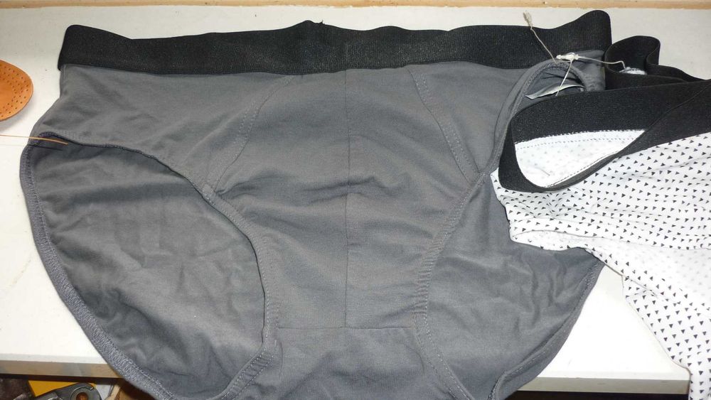 Męskie slipy bawełniane  r; XXL- 4 szt