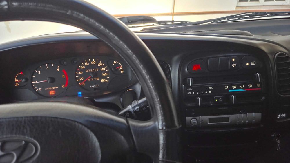 Vendo Carrinha Hyundai H-1