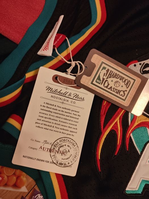 Detroit Pistons Slim Shady Special Edition 313 Mitchell Ness