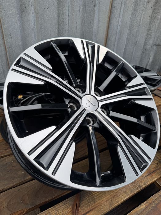 Диски 5/114.3r18 Mitsubishi original