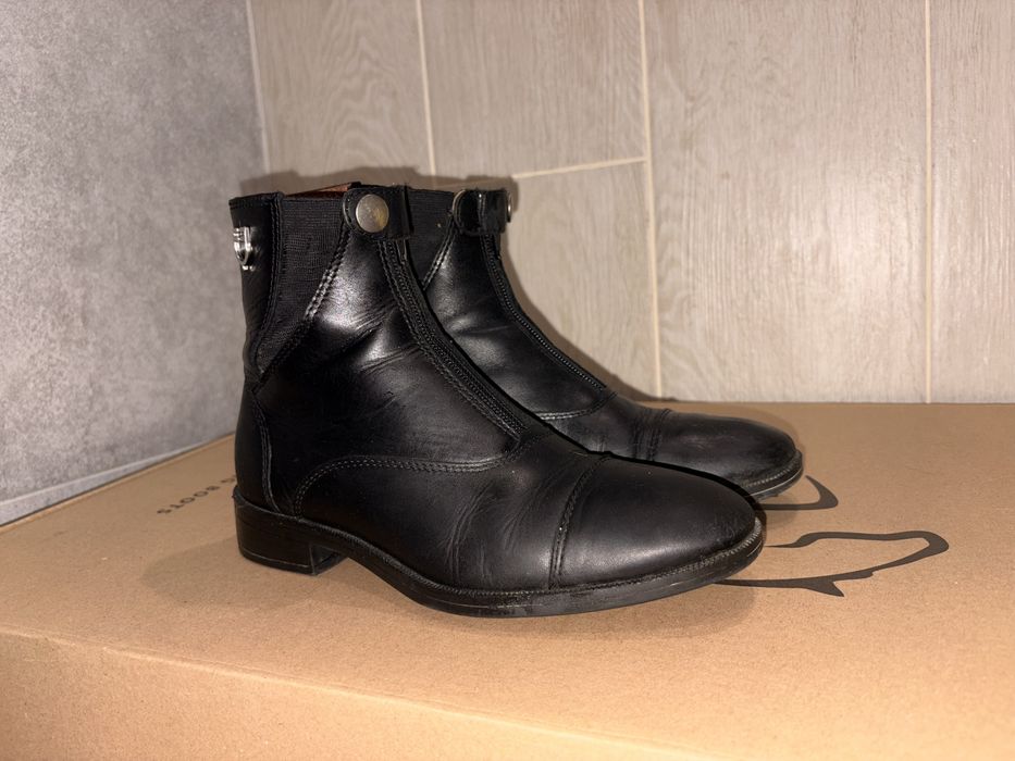 Equestro sztyblety skórzane