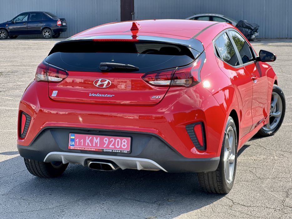 Hyundai Veloster