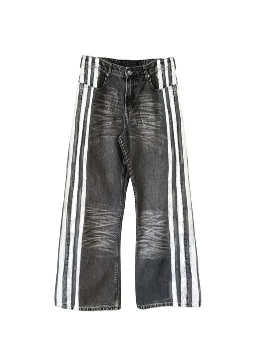 Balenciaga type, Y2K