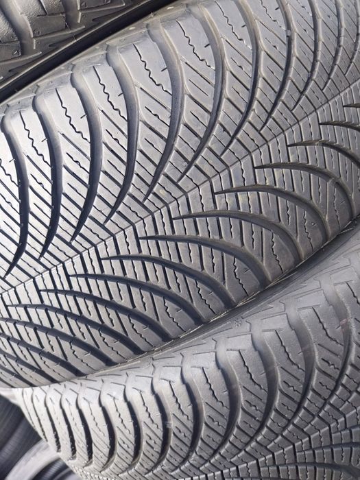 195.55.16 Wielosezon Goodyear super stan montaż