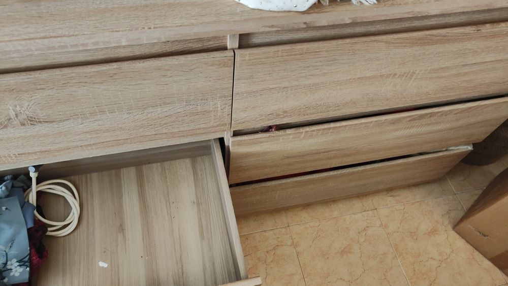 Cómoda de seis gavetas Conforama