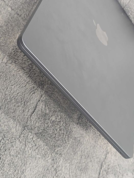 MacBook Air 15" M4 (A3241)  Midnight , заблокований ,icloud lock , донор