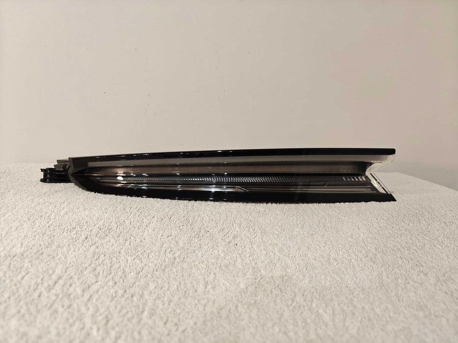 Lampa Lewy Tył LED EXCLUSIVE Porsche Taycan USA