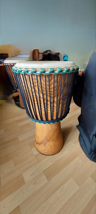Beben djembe     .