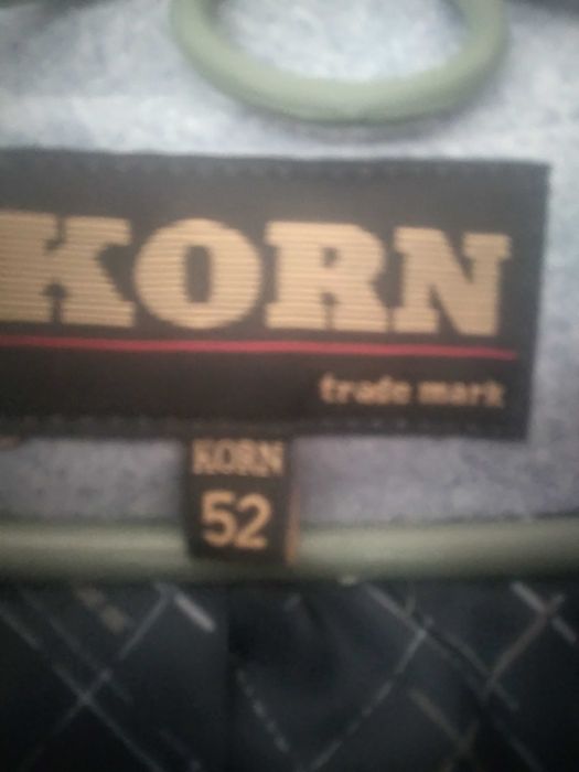 пальто демисезонне