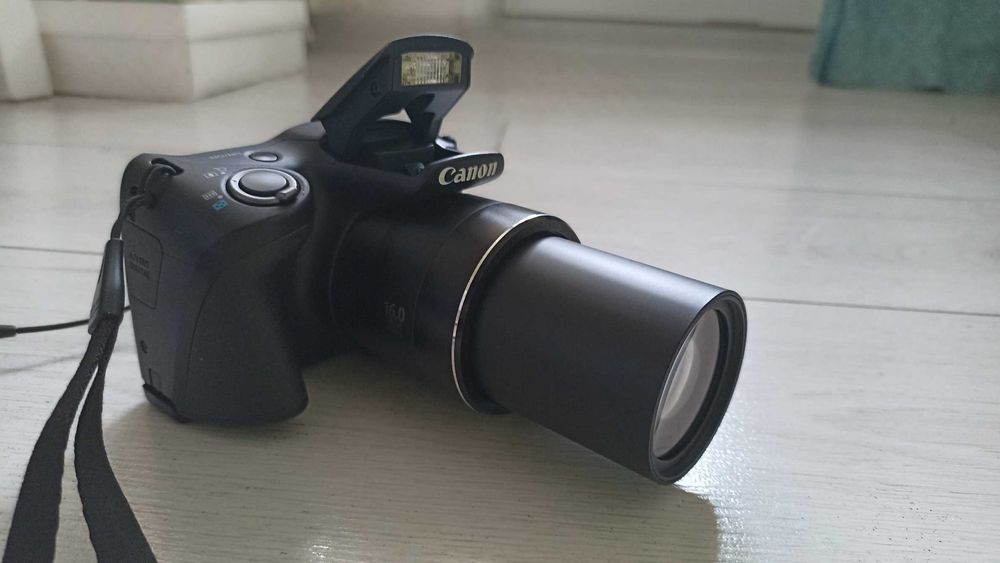 Фотоапарат Canon PowerShot SX400 IS Black + Картка на 16Гб + Сумка